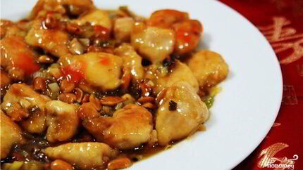 Куриное филе с арахисом