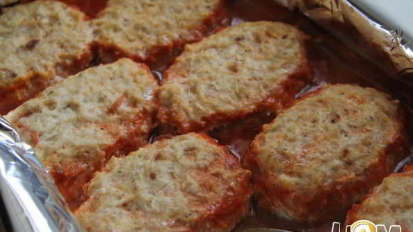 куриные биточки с квашеной капустой