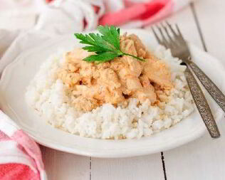 Курица в сливочно-сырном соусе