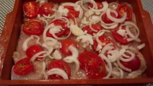 отбивные в духовке с помидорами и сыром