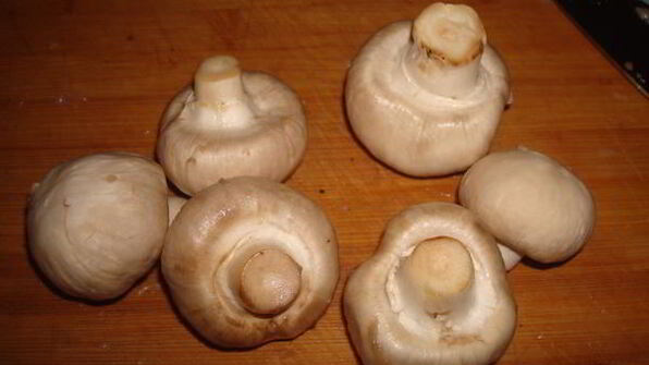 пикантная куриная грудка с грибами