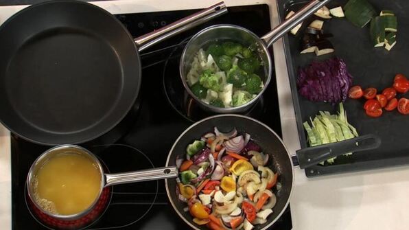 свинина и тринадцать овощей