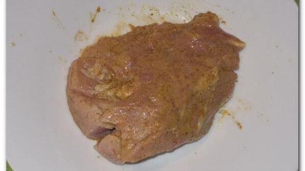 свинина с картофелем, яблоком и сельдереем