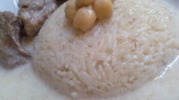 тушеное мясо в йогурте