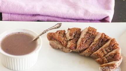 Утиная грудка на сковороде