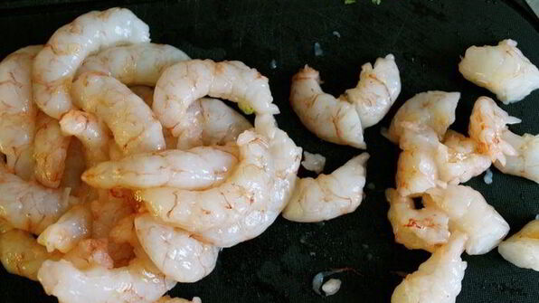 ньокки с креветками и спаржей