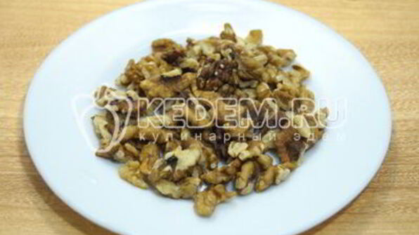 баклажаны с грецкими орехами по-грузински