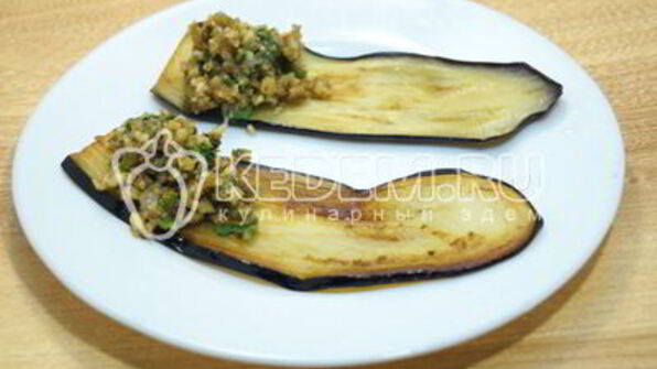 баклажаны с грецкими орехами по-грузински