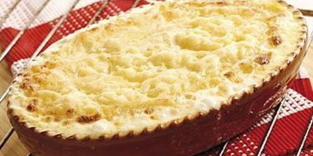 Рецепт картофеля запеченого с мясом в сливочном соусе