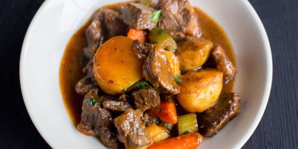 Рецепт тушенной картошки с мясом в скороварке