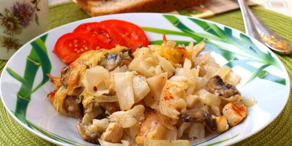 Рецепт запеченной капусты с курицей и шампиньонами