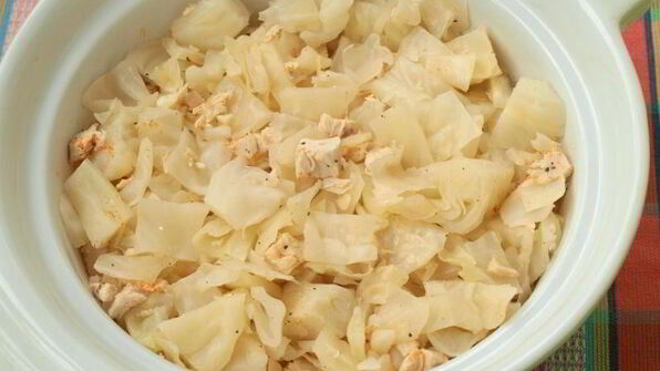 запеченная капуста с курицей и шампиньонами