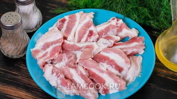 запеченная картошка с мясом в мультиварке