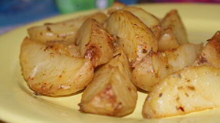 Запеченный картофель в горчичном маринаде