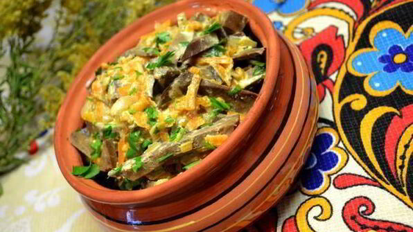 фасоль и печень свиная