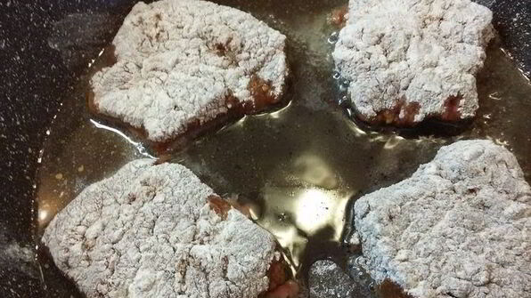 говяжья печень в сметанном соусе