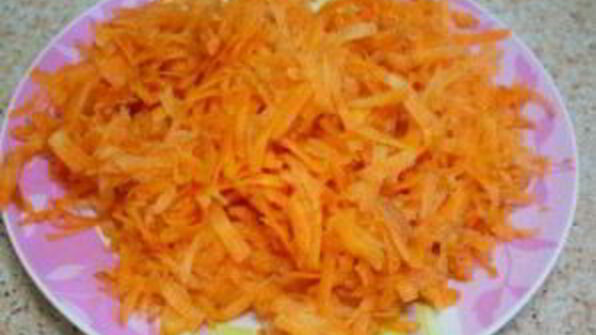 куриная печень с морковью