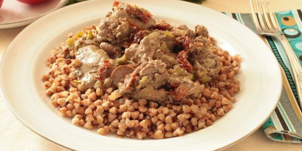 Рецепт куриной печени в ароматном соусе