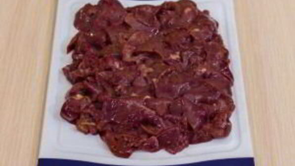 куриная печень, жаренная с грибами и гречкой