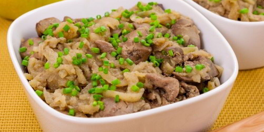 Рецепт куриной печени, жаренной с яблоками