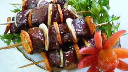 Печень на шпажках