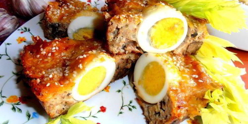 Рецепт воскресного мясного кольца с печенью и грибами