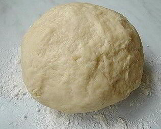 Тесто для вареников и пельменей