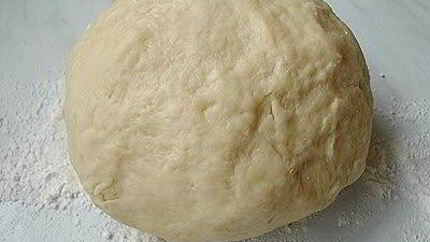 Тесто для вареников и пельменей