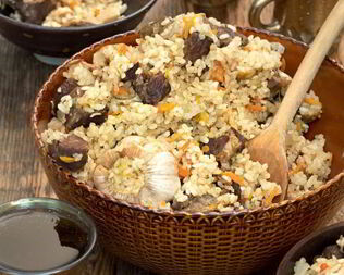 Городской плов с бараниной и грибами