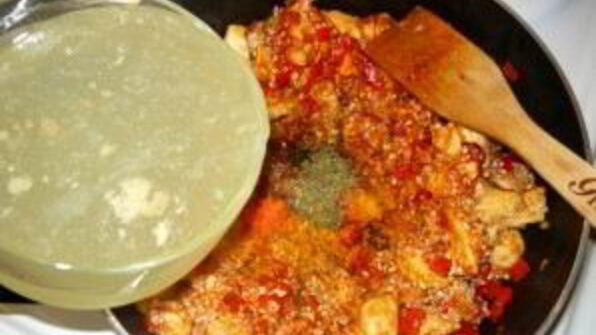 паэлья с курицей и креветками