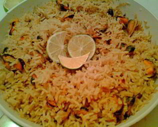 Паэлья с мидиями