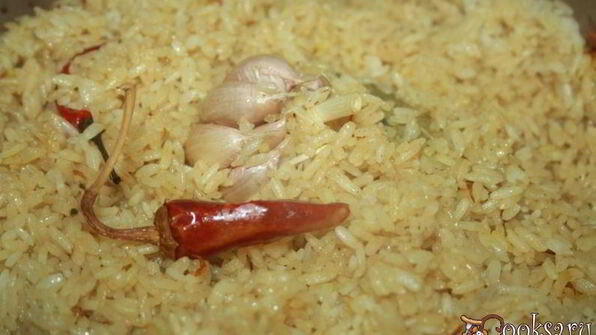 плов с говядиной, курицей и нутом в мультиварке