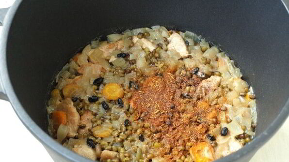 плов с индейкой и машем