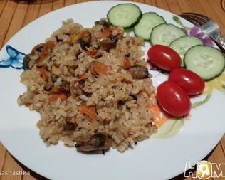 Плов с мидиями