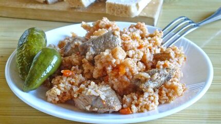 Плов в кастрюле со свининой