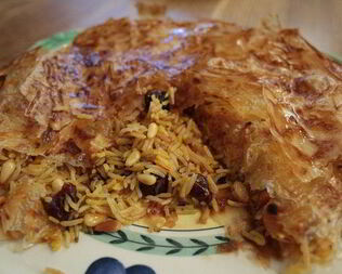 Плов в тесте фило