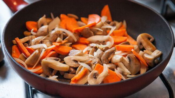 постный плов с грибами