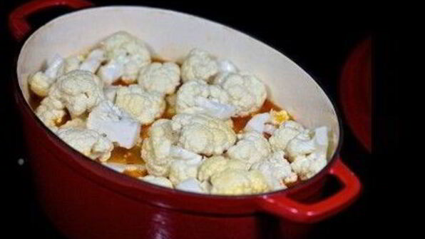 куриное рагу с цветной капустой и помидорами