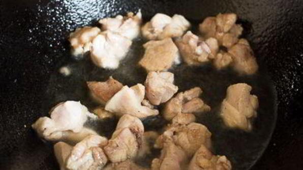 куриное рагу со шпинатом