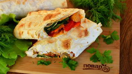 Овощное рагу в лаваше