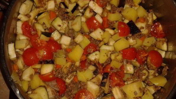 рагу из баклажанов с фаршем