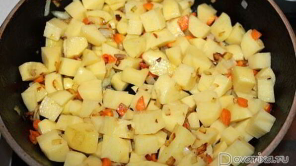 рагу из потрошков курицы