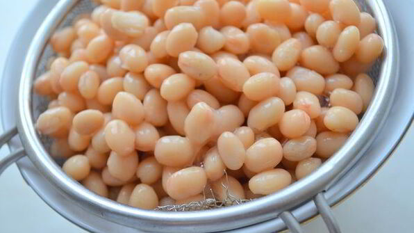 цельнозерновые сметанные треугольники с аппетитным рагу из индейки