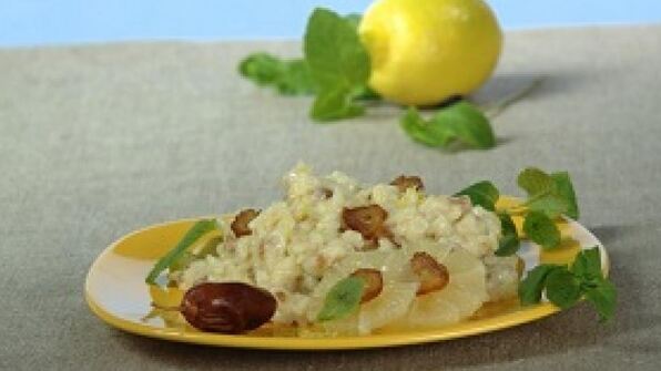 лимонное ризотто с финиками