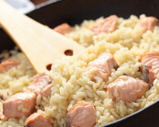 Ризотто с лососем