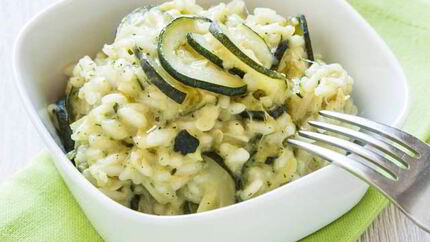 Ризотто с овощами и козьим сыром