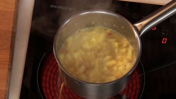 свиная отбивная с ризотто и яблочным чатни