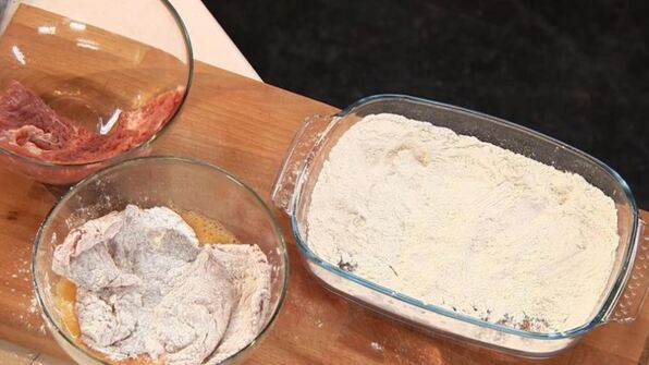 свиная отбивная с ризотто и яблочным чатни