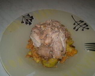 Упрощенный ризотто в томате с кабачком, чесноком и имбирем