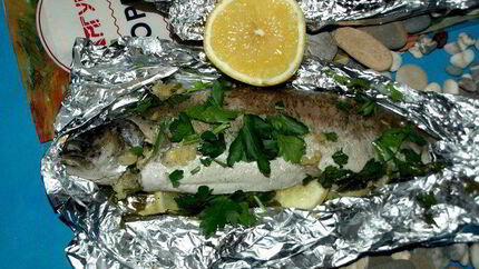 Форель в имбирно-лимонном маринаде, запеченная в фольге